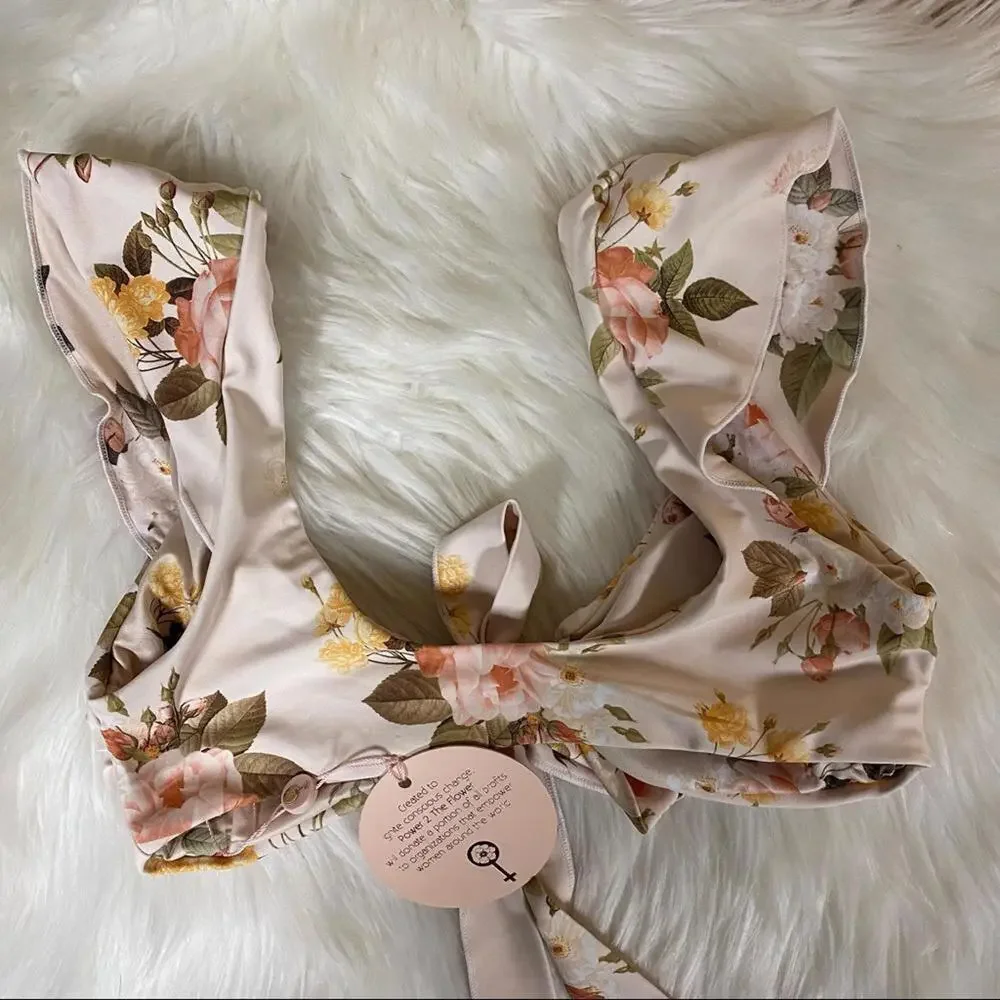 Power 2 the Flower Raquel Floral Bikini Top XS NWT Dolls Kill Tie Front Pink